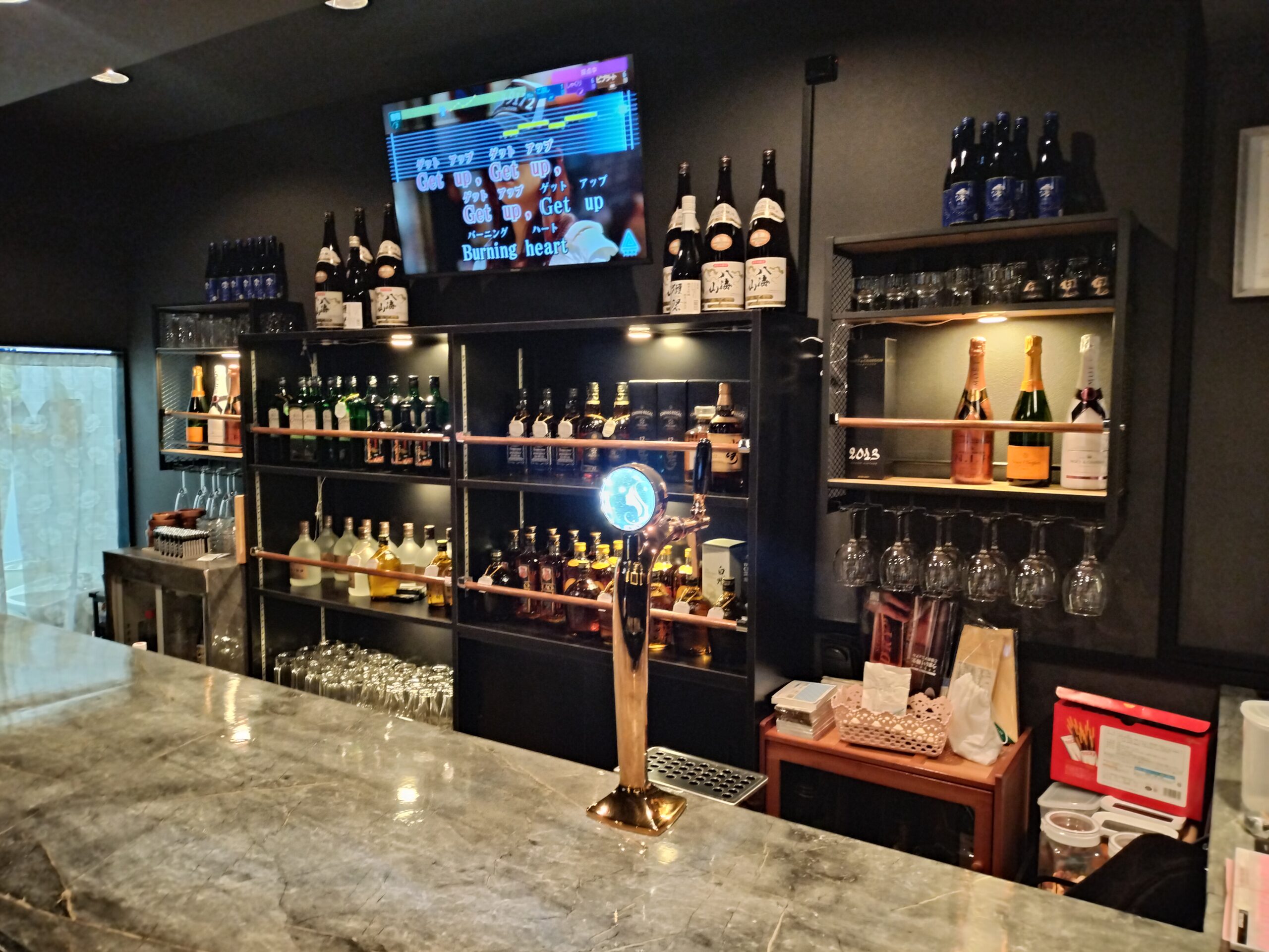 スナックバー愛凛 様